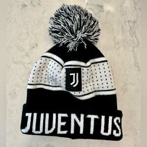 Juventus Black & White Pom Beanie